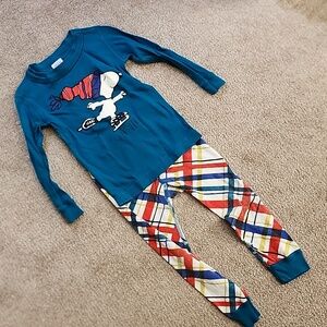 Hanna andersson snoopy pajamas